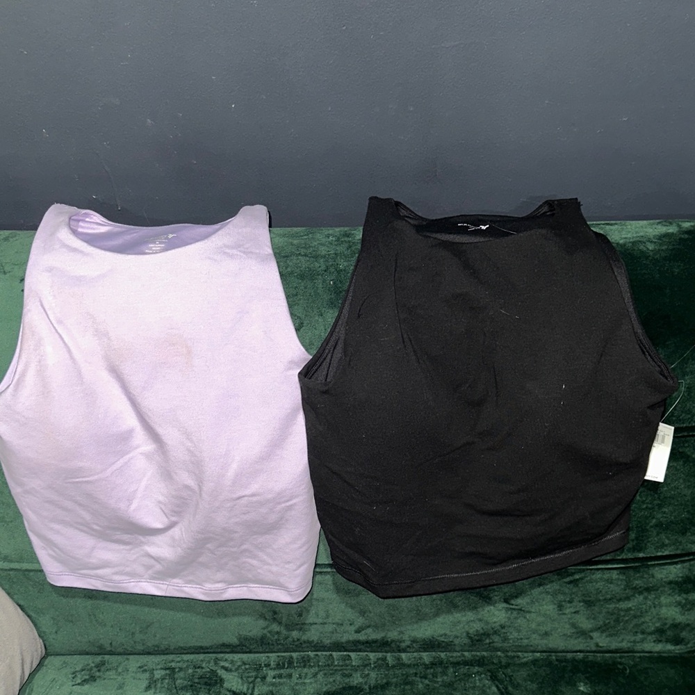 Old Navy PowerChill Tanks - lavender and black